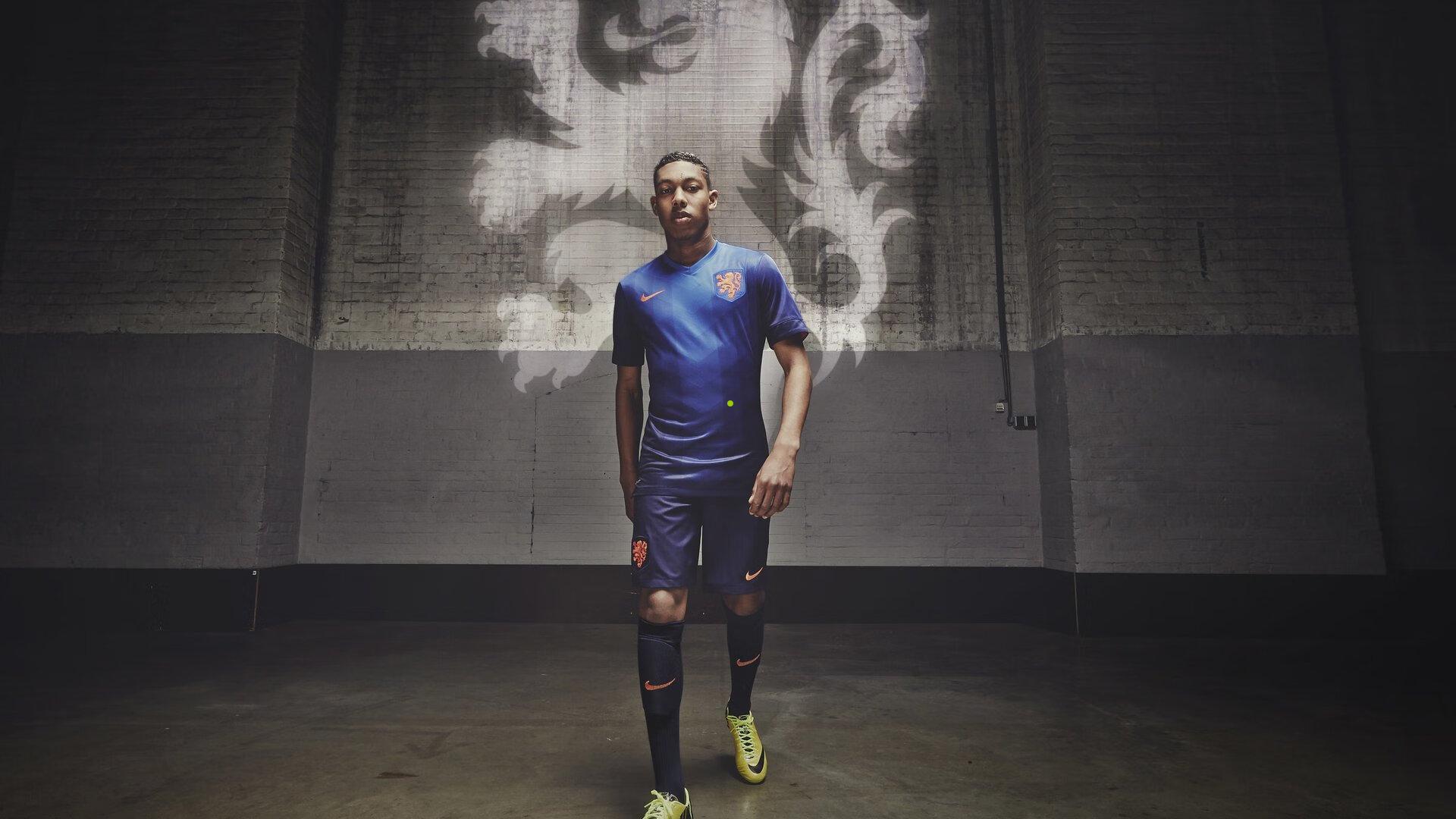 中甲综述,亚泰力擒昆山提前登顶 南通连追两球逆转四川